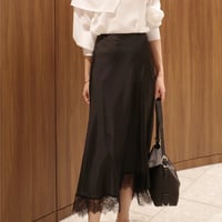 asymmetry lace satin skirt