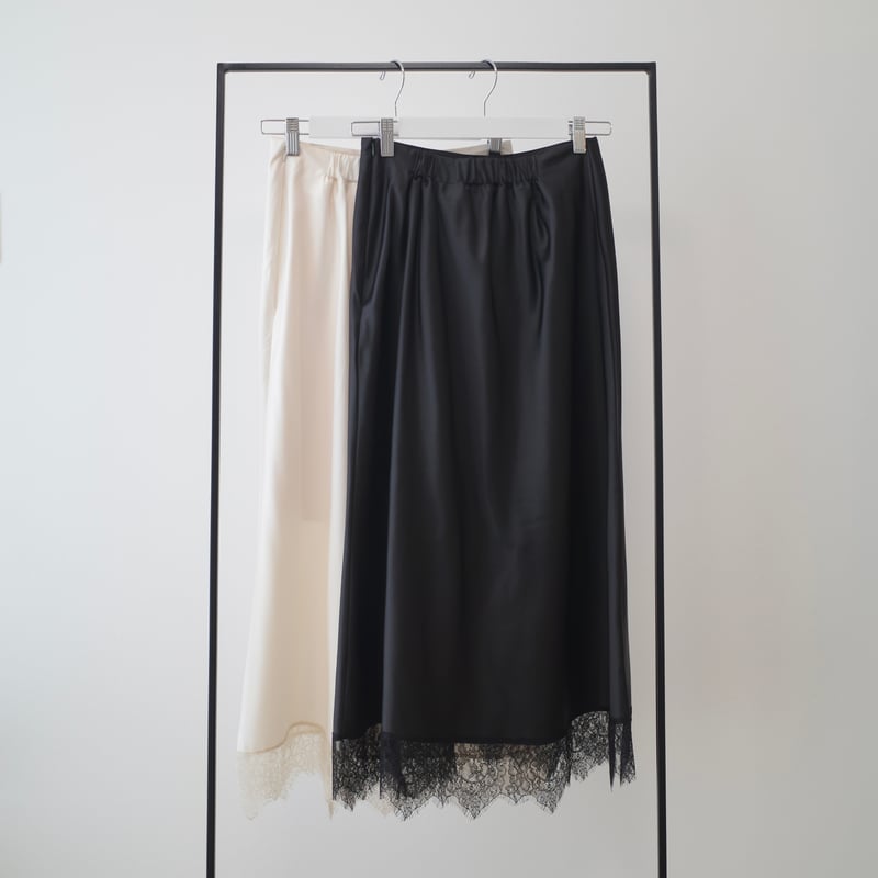 asymmetry lace satin skirt | ENEU