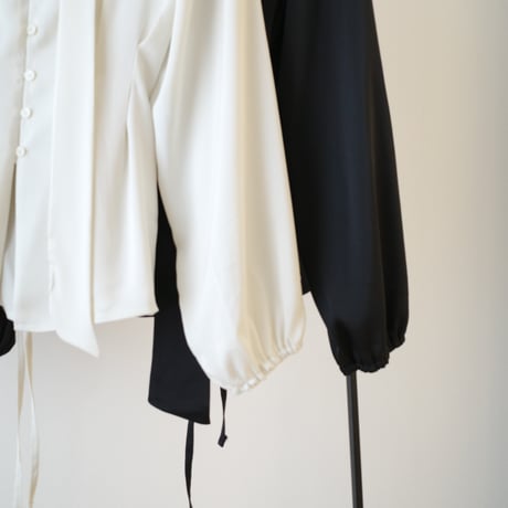 【10/1~再受注予約】balloon sleeve bowtie blouse