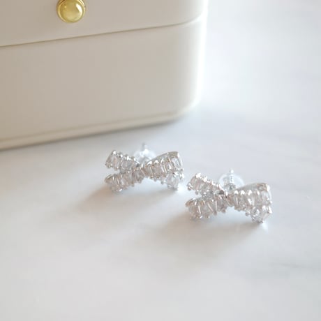 【6/25~再受注予約】ribbon bijou pierce