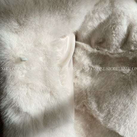 【10.15~再受注予約】drawstring fake fur vest