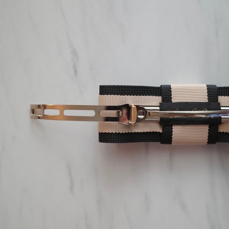 bicolor ribbon barrette