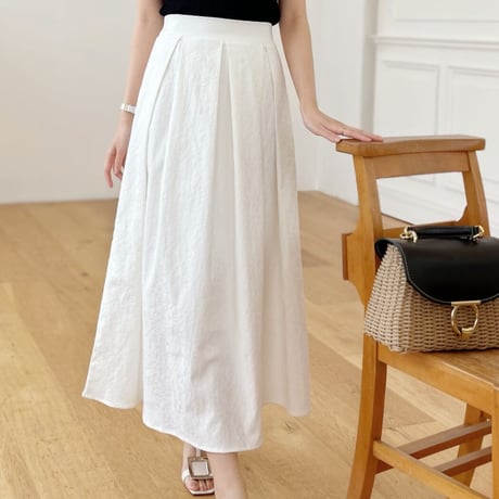 MADE’ jacquard tuck flare skirt / white