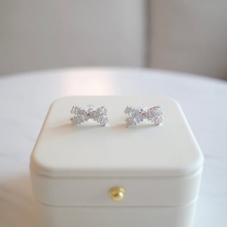 【6/25~再受注予約】ribbon bijou pierce