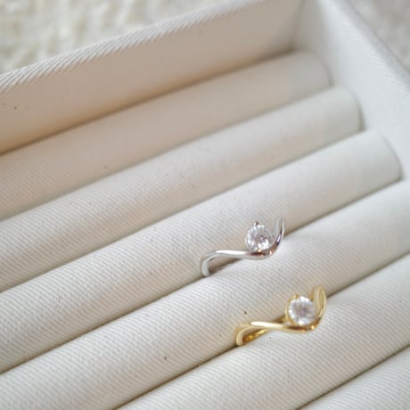 bijou wave line ring (316L)
