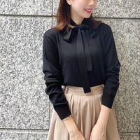 soft touch bowtie knit