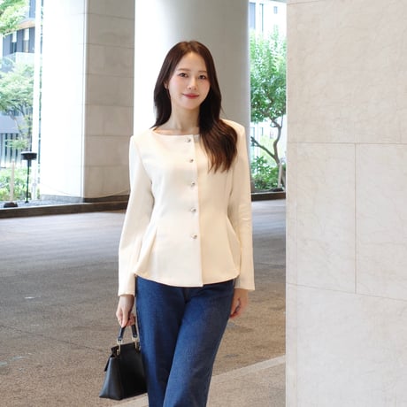 【10/15~再受注予約】boatneck peplum jacket