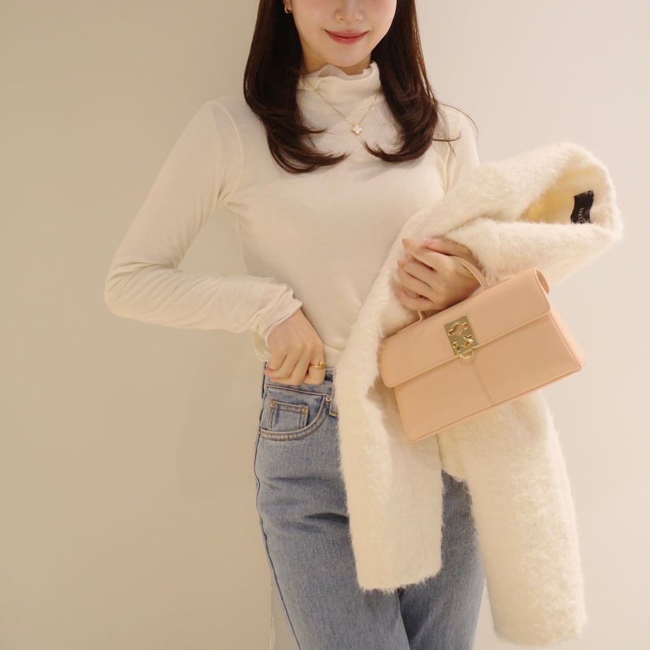 69807a0652c94a1f62b197f0