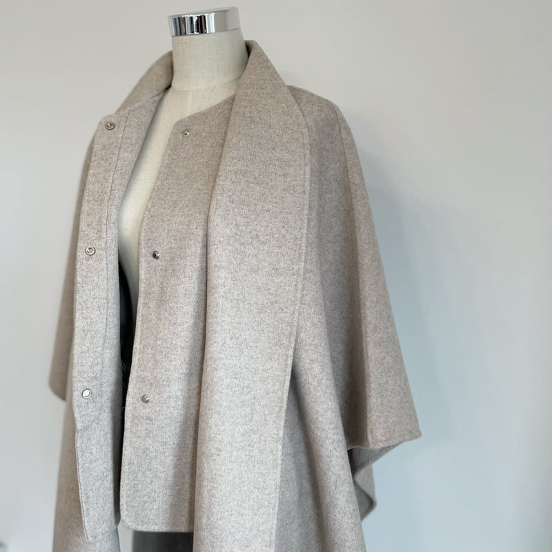 Handmade herringbone cape coat | ENEU