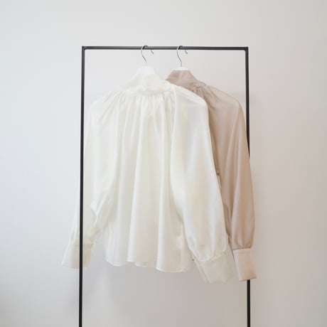 【5/7再入荷】bowtie big ribbon blouse