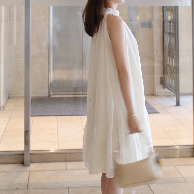 embroidery halter neck op | ENEU