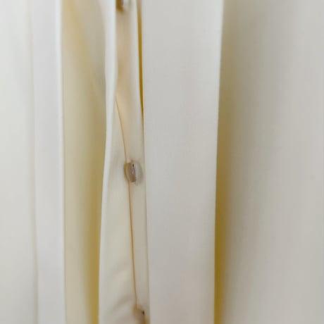 square ribbon puff blouse