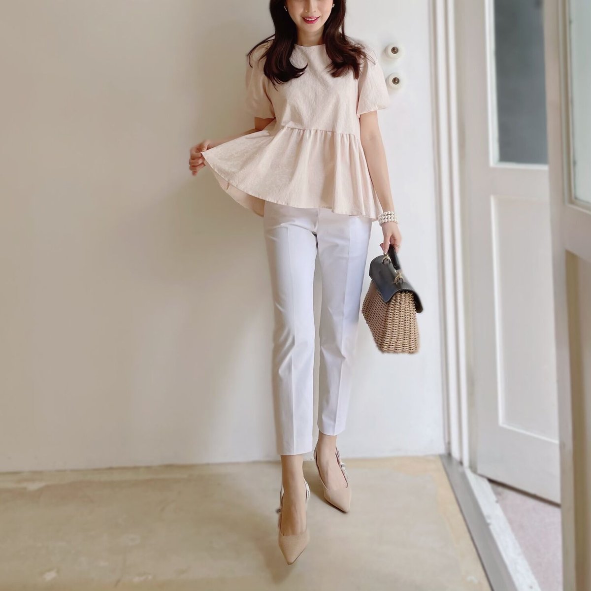 MADE' jacquard peplum blouse / pink beige | ENEU