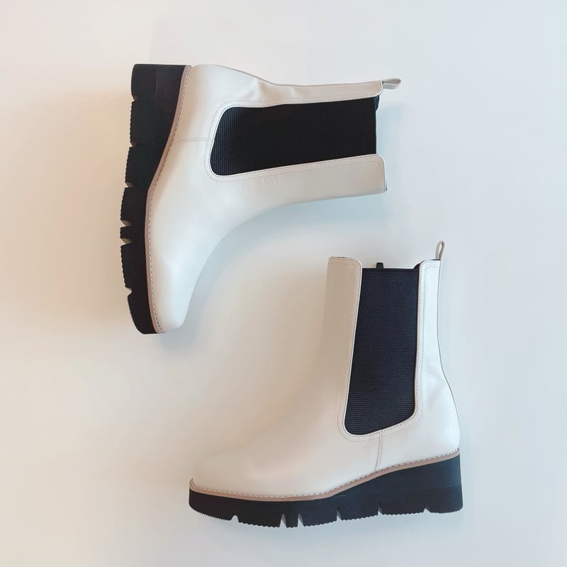 アメトイ。フーバー。 side gore boots / ivory | ENEU