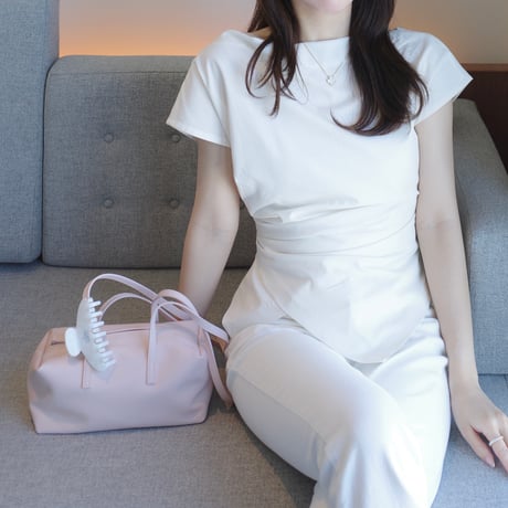oneshoulder cutting blouse