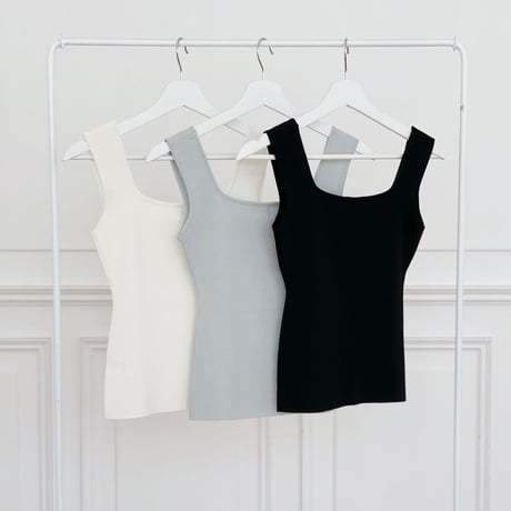 square nosleeve knit