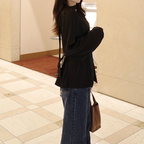 【10/1~再受注予約】balloon sleeve bowtie blouse