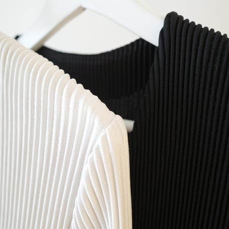【10/1~再受注予約】waffle peplum pleats cardigan
