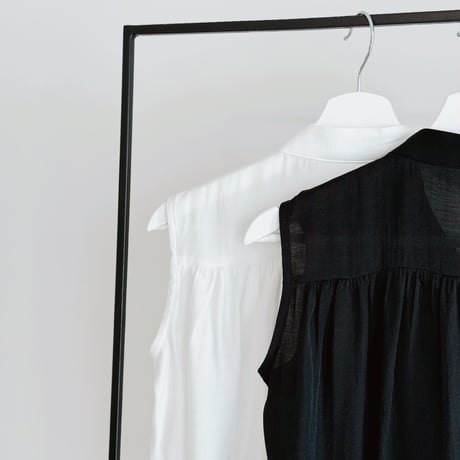 Bowtie blouse