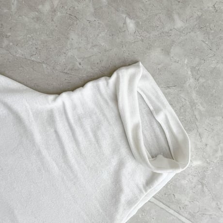 sheer turtleneck cutsew