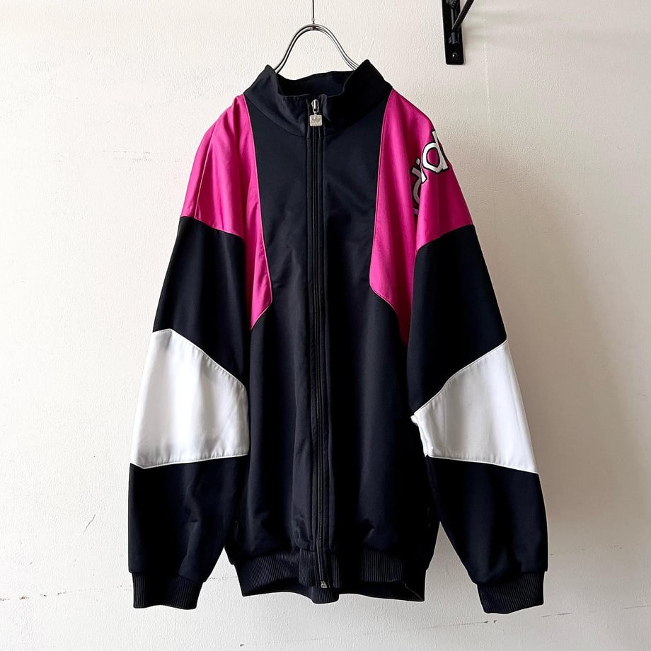 64eb0afe871146003418f2a7