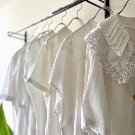 Vintage Lace Design Short Sleeve  Blouse
