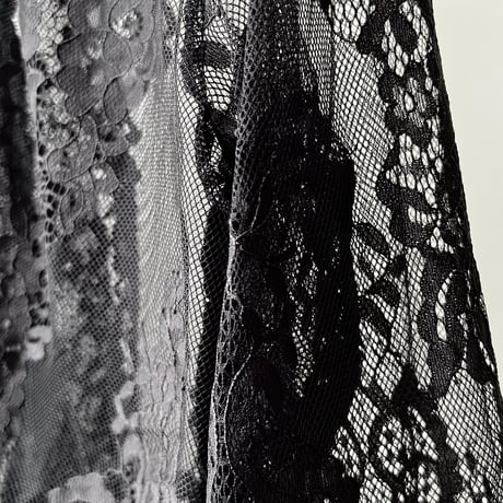 "See-through" Flower Pattern Lace Blouse