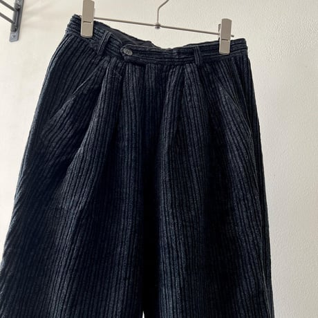 "Resize" Cotton Corduroy Tuck Pants