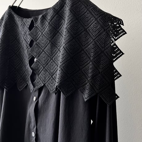 Lace Collar Design Shirt Blouse