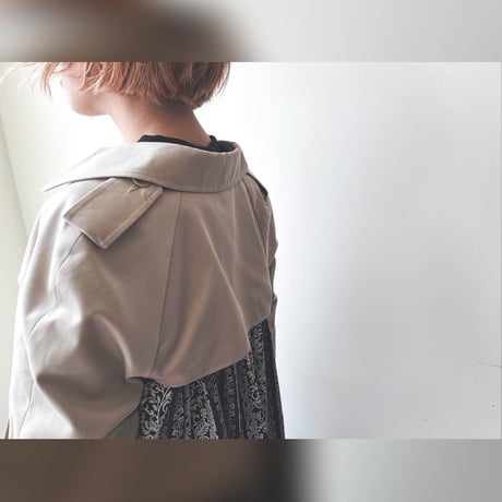 " Remake " Back Pleats Short Trench Coat