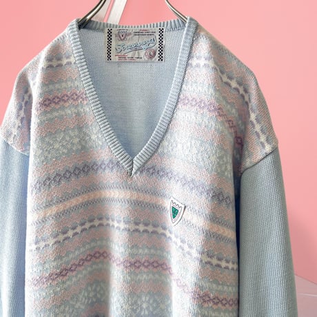 80-90's Border Pattern V-Neck Knit Sweater