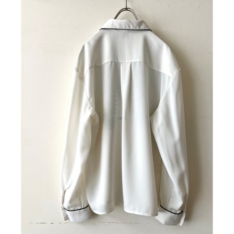 US Vintage " Guru Guru " Embroidery Design Blouse