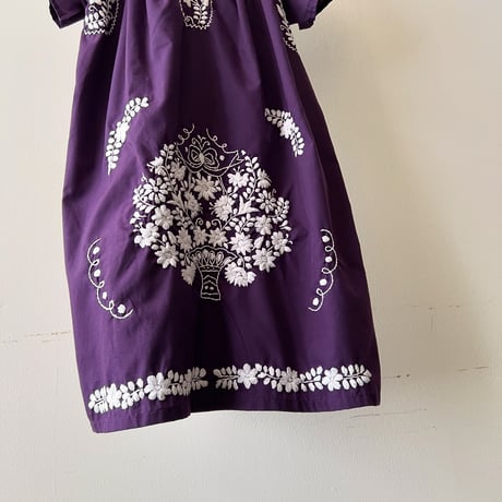 Vintage Embroidery Design Mexican Dress
