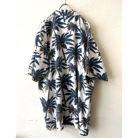 90-00's No Boundaries " Banana Tree" Pattarn Shirt