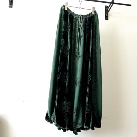 Vintage Embroidery Design Rayon&Velours Maxi Skirt