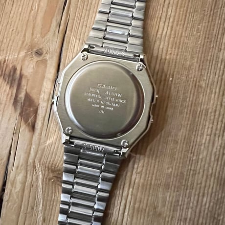 Cheap CASIO Quartz Watch