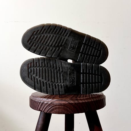 Dr.Marten's "GRYPHON" Leather Sandals (UK7)