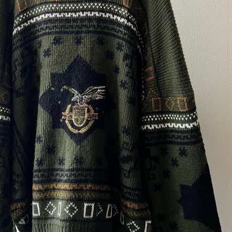 90's Embroidery Design Knit Sweater