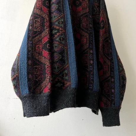 90's Euro Geometric Pattern Knit Sweater