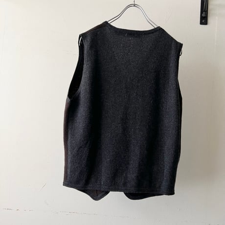 Bi-color Design Cashmere Wool Vest