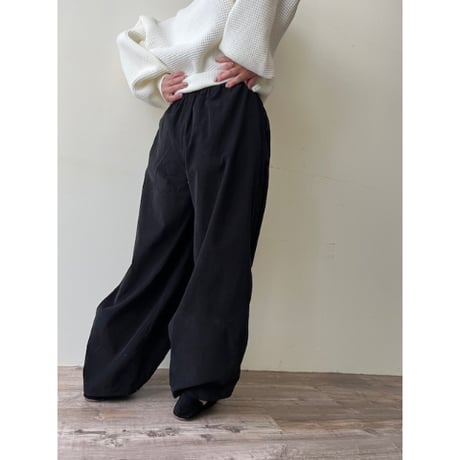 corduroy easy tuck pants