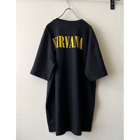 Import Glow in the dark Band Print Tee " NIRVANA "
