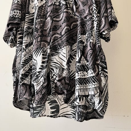 Euro Vintage Switch Pattern Payon Shirt