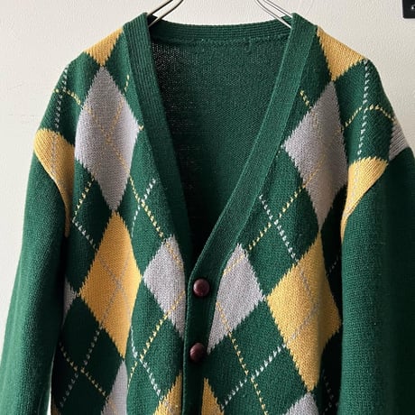 Vintage Argyle Pattern Knit Cardigan