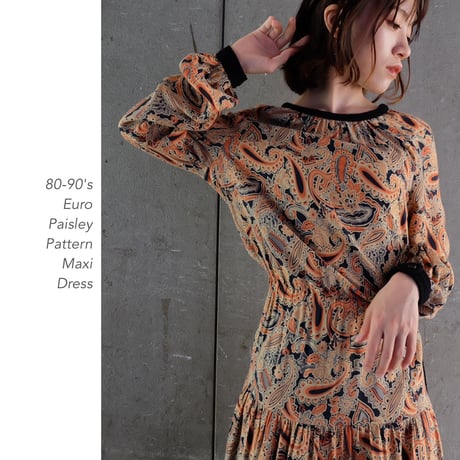 Vintage Paisley Patternワンピース