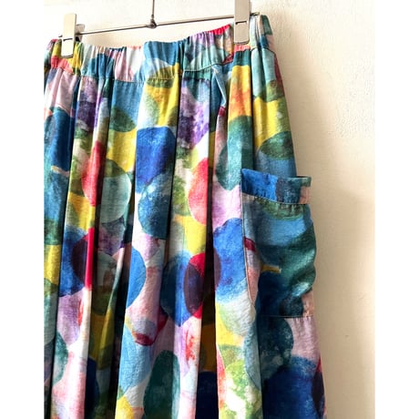 Multicolor Dot Pattern Side Pocket Rayon Skirt