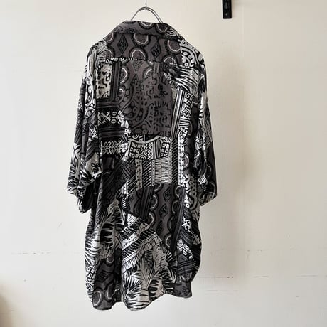 Euro Vintage Switch Pattern Payon Shirt