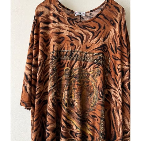 Euro Vintage Tiger Pattern Cut and sewn (made in Italy)