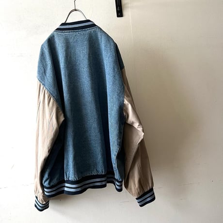 80-90's Embroidery Logo Denim Award JKT