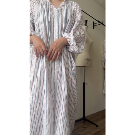 【即納品】スキッパーギャザードレス/トリコロール